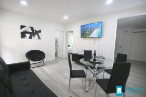 251 Airport/Top House Apartments